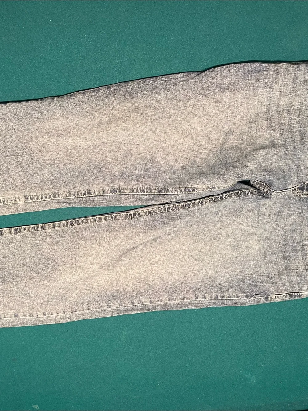 Slim Men’s Jeans in Light Washed Blue